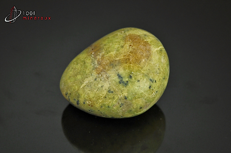 Opale verte polie galet - Madagascar - minéraux polis 4,3cm / 44g / AZ568