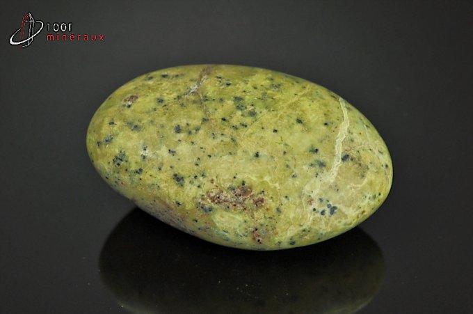 Opale verte polie galet - Madagascar - minéraux polis 5,8cm / 60g / AZ573