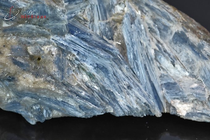 disthene-kyanite-mineraux-cristaux