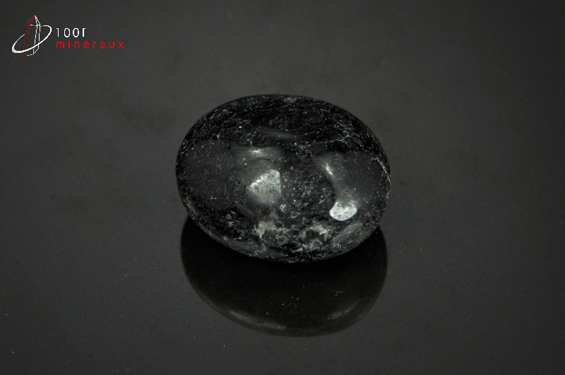 Tourmaline noire polie - Brésil - pierres polies 3,1cm / 26g / BA603