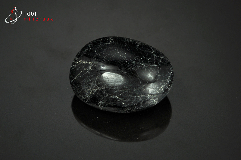 Tourmaline noire polie - Brésil - pierres polies 3,5cm / 31g / BA605