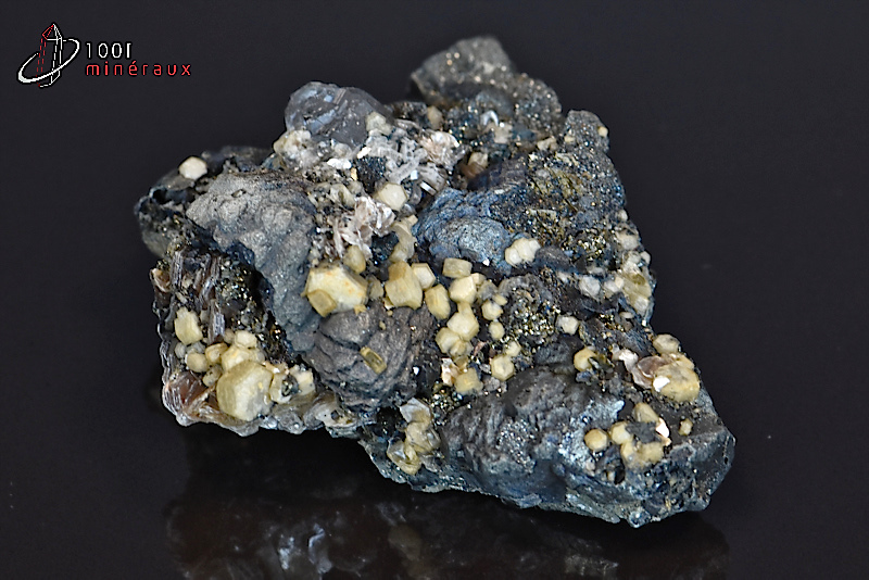 Mispickel ou Arsénopyrite et Apatite - Portugal - minéraux à cristaux 5,5cm / 82g / BB669