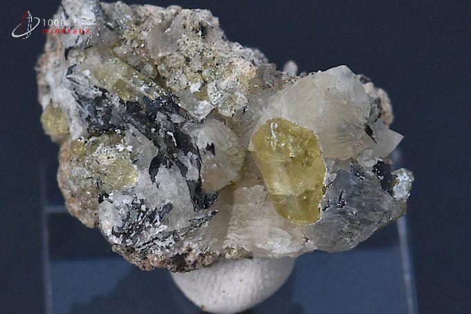 mineraux apatite et hematite