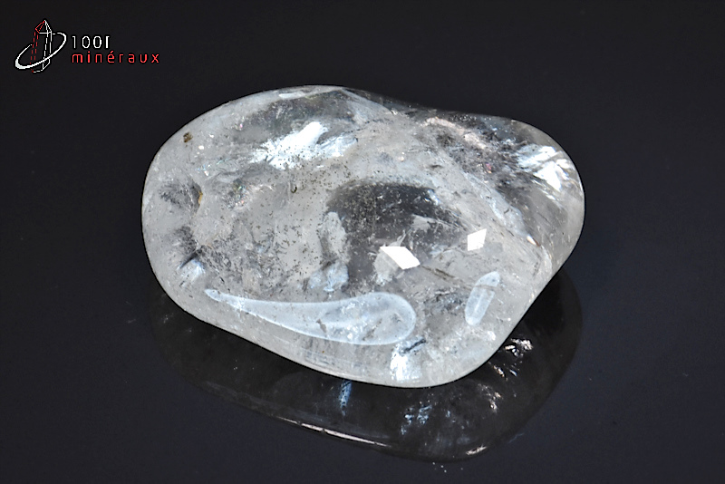 Cristal de roche poli - Madagascar - pierres polies 4,5 cm / 45g / BC607