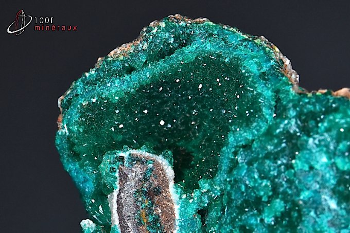 dioptase-mineraux-cristaux