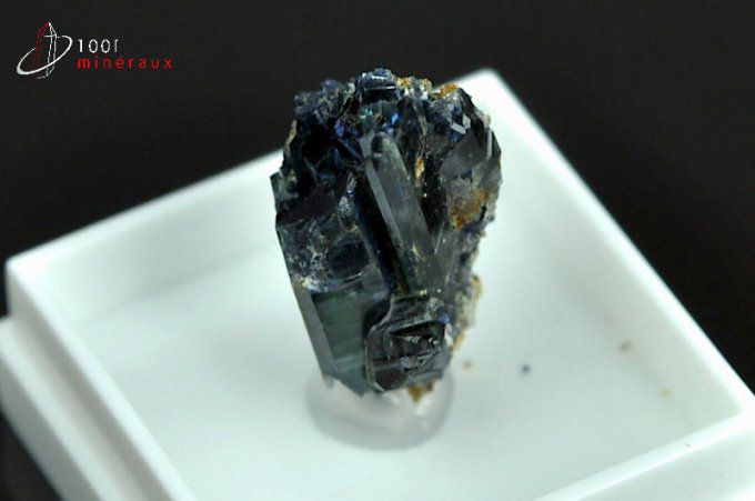 vivianite-mineraux-cristaux