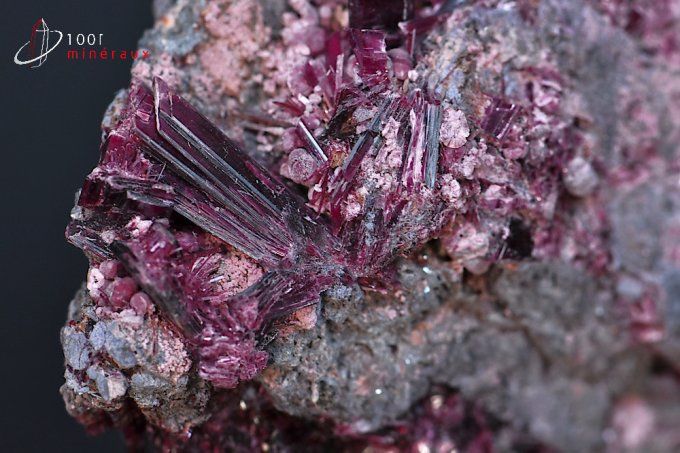 erythrine-mineraux-cristaux