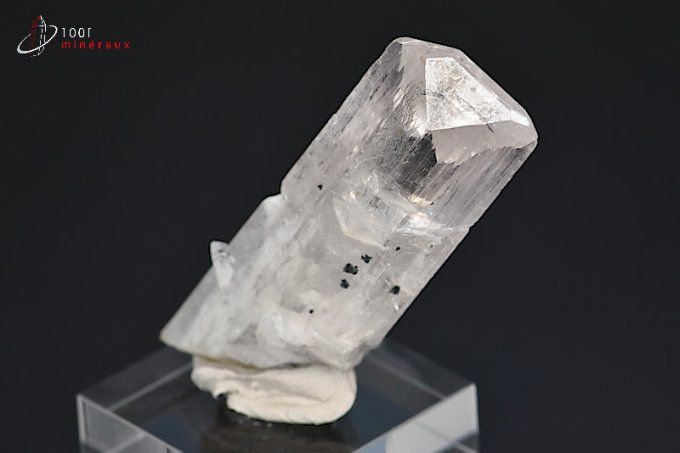 cristal de danburite mineraux