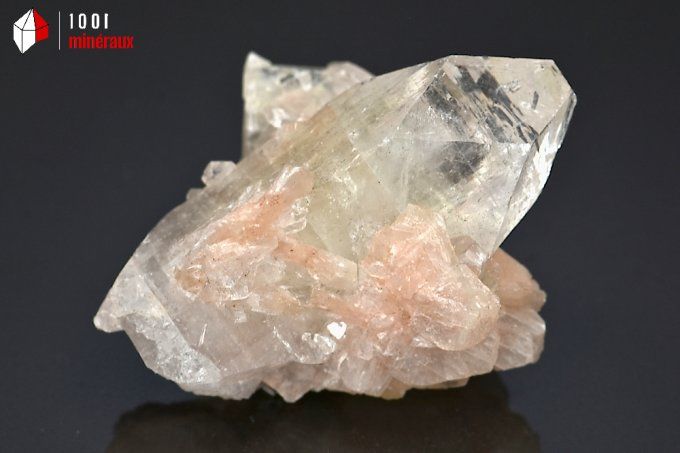 apophyllite_stilbite_mineraux_cristaux