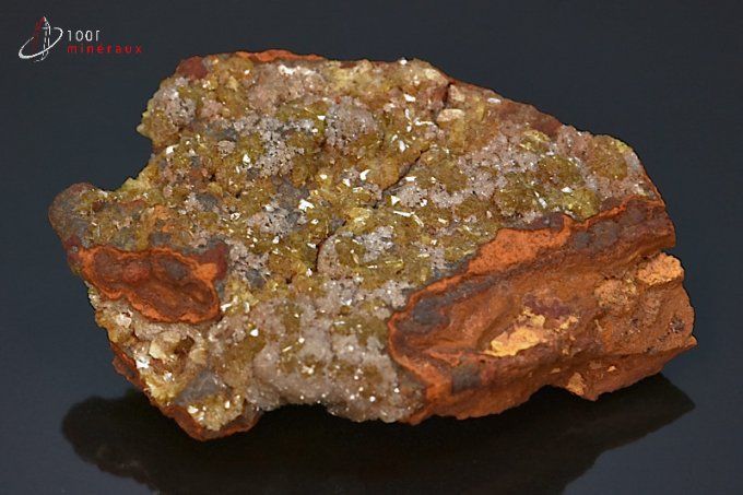 adamite sur limonite mineraux