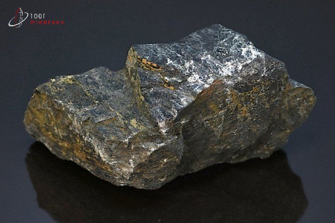 bloc d'hypersthene mineral