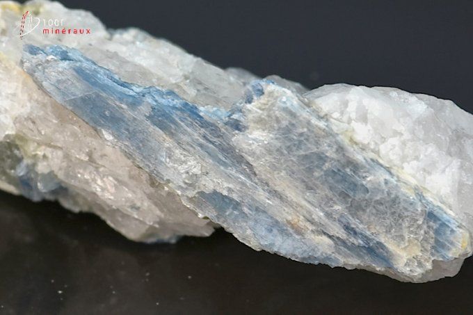 disthene kyanite mineraux