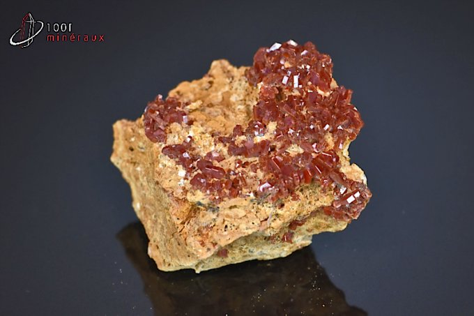 vanadinite-cristaux-mineraux