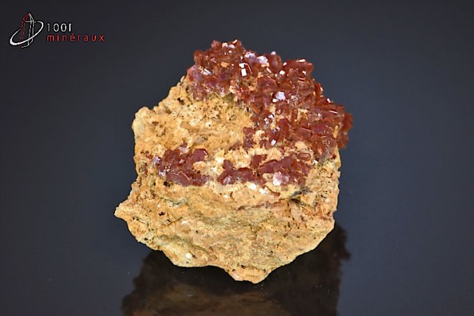 vanadinite-cristaux-mineraux