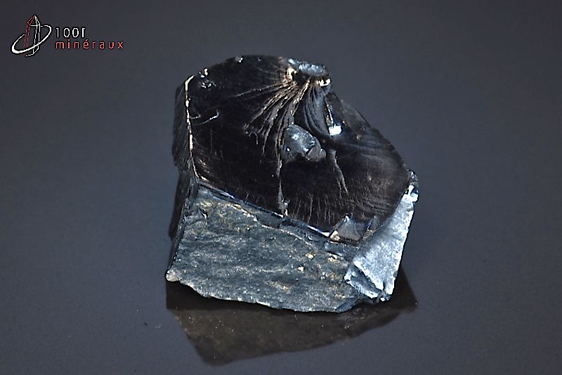 Jais poli - Mongolie - minéraux polis 3,3 cm / 13g / BF154
