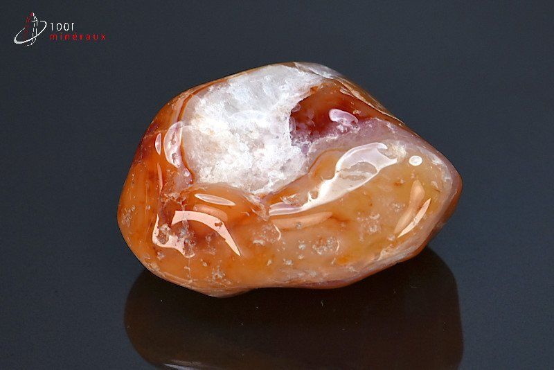 Cornaline polie - Namibie - pierres polies 3,9 cm / 34g / BF513