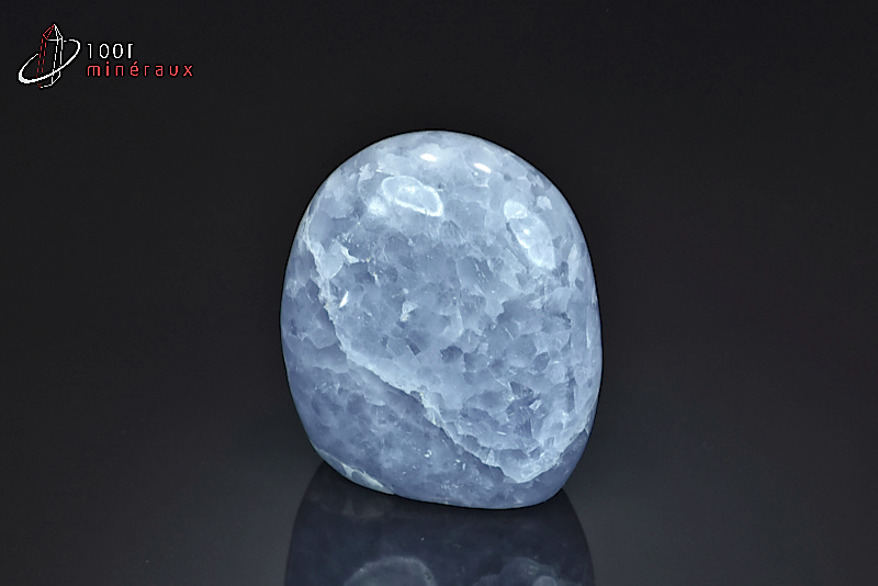 Calcite bleue polie forme libre - Madagascar - minéraux polis 7,7 cm / 324g / BG176
