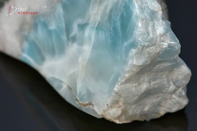 bloc-larimar-mineraux