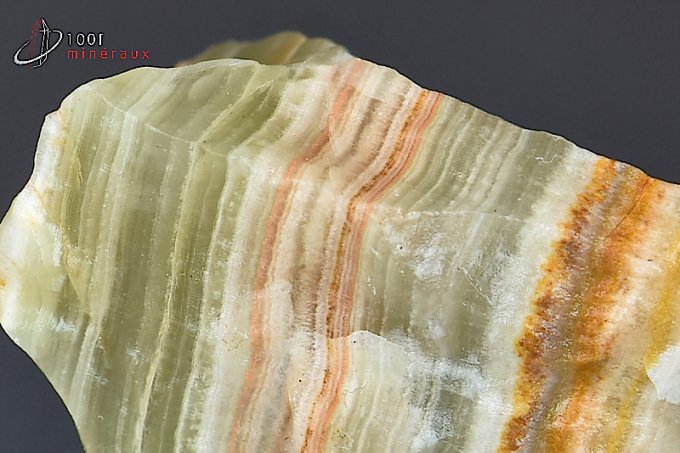onyx-mineraux-cristaux