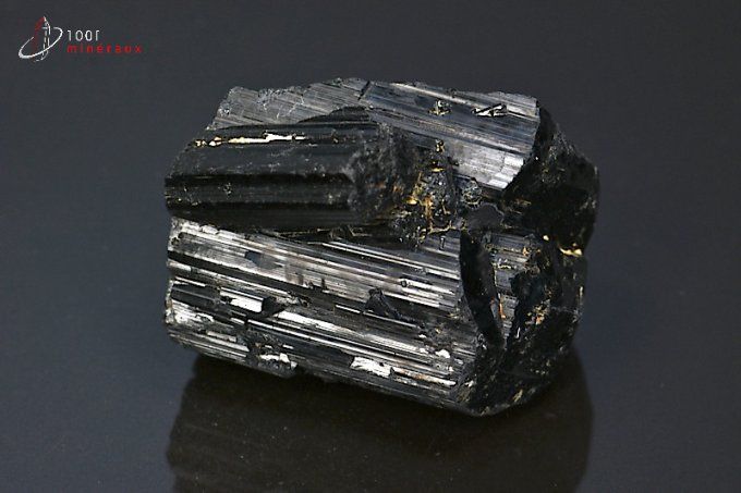 tourmaline mineraux cristaux