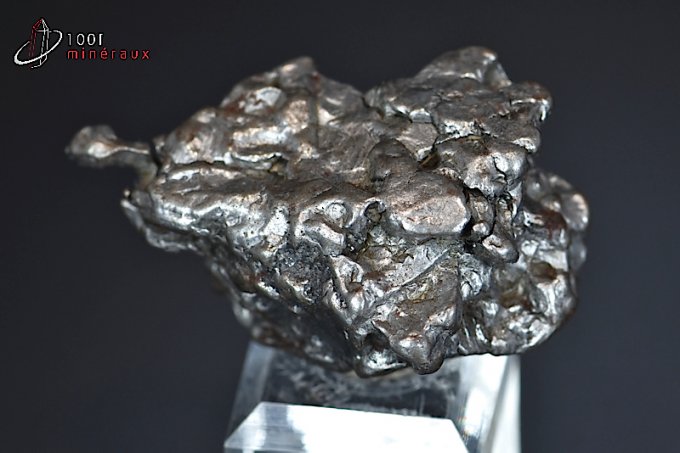 meteorite-mineraux-cristaux