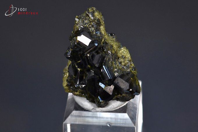 epidote-mineraux-cristaux