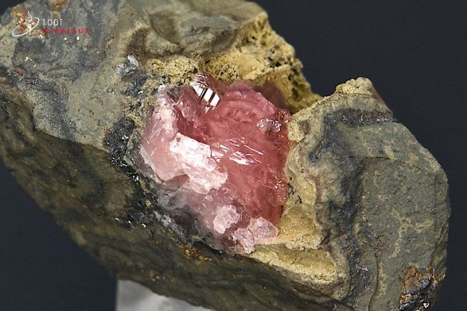 cristal rhodochrosite mineraux