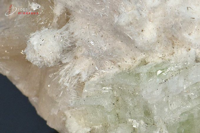 apophyllite mordenite mineraux