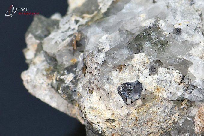 cristaux anatase sur quartz