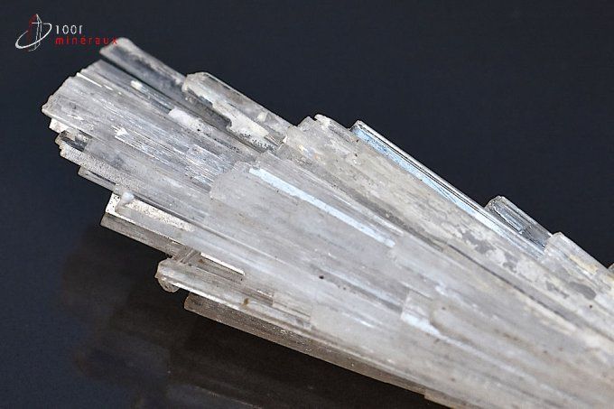 longs cristaux de scolecite