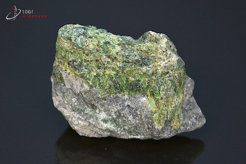 Diopside brut - Brésil - minéraux à cristaux 4,6 cm / 55g / BJ549