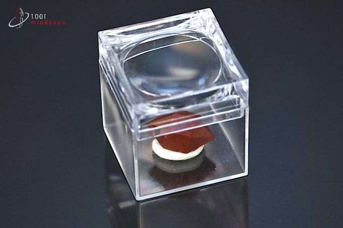 Hyacinthe ou Zircon rouge - Espagne - minéraux à cristaux 1,6 cm / 1,6g / BJ569