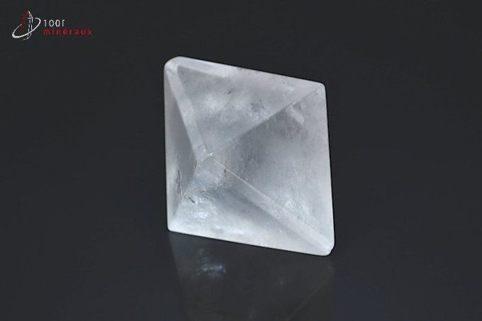 octaedre poli en cristal de roche