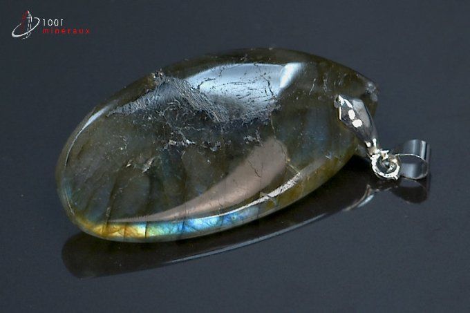 pendentif de labradorite polie