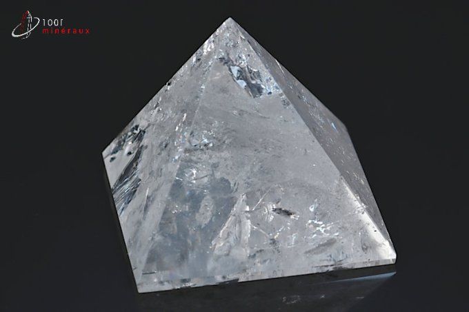 pyramide en cristal de roche