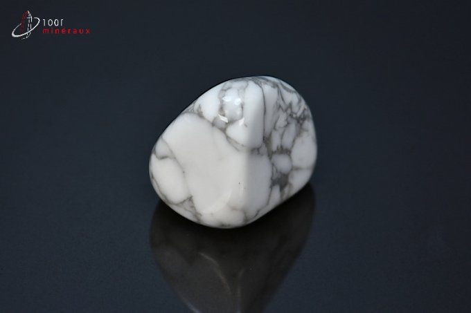 pierre de howlite polie