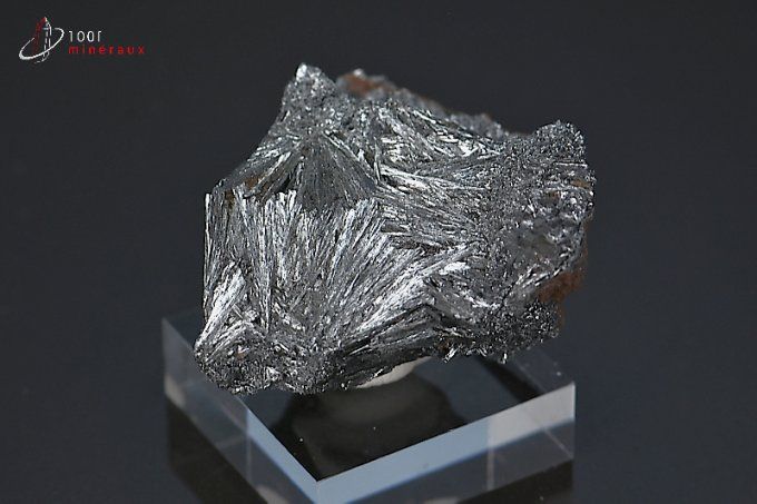pyrolusite_mineraux_cristaux_manganese