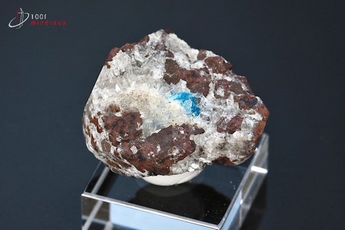 cristal de cavansite sur heulandite