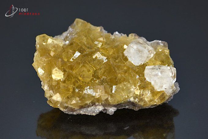 cristaux de calcite sur fluorine jaune