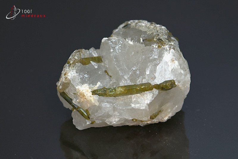 Tourmaline verte sur Quartz - Brésil - minéraux à cristaux 4,5 cm / 62g / BK990