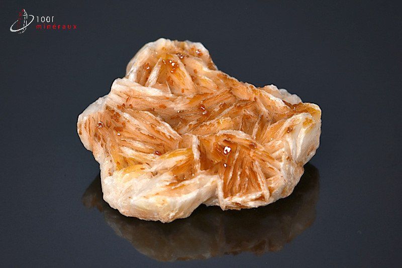 Vanadinite sur Baryte - Maroc - minéraux à cristaux 5,4 cm / 98g / BL151