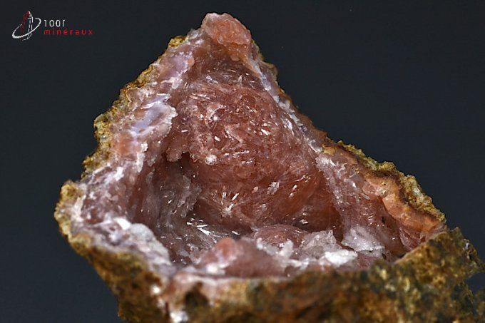 Calcédoine rouge - Maroc - minéraux à cristaux 7,1 cm / 87g / BL735