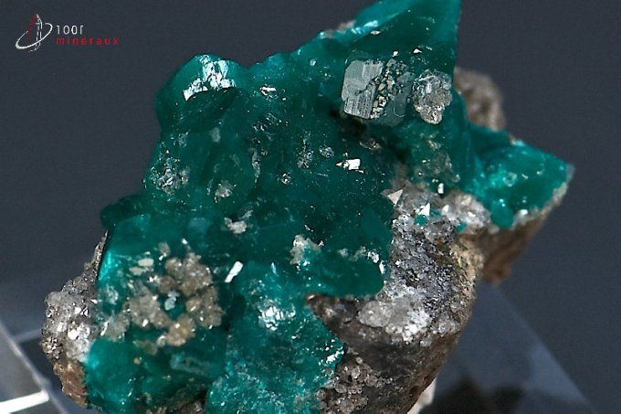 cristaux dioptase mineraux