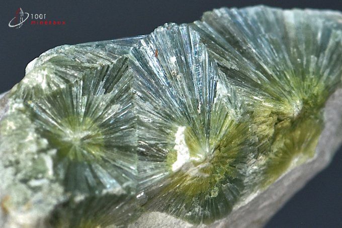 wavellite cristaux mineraux