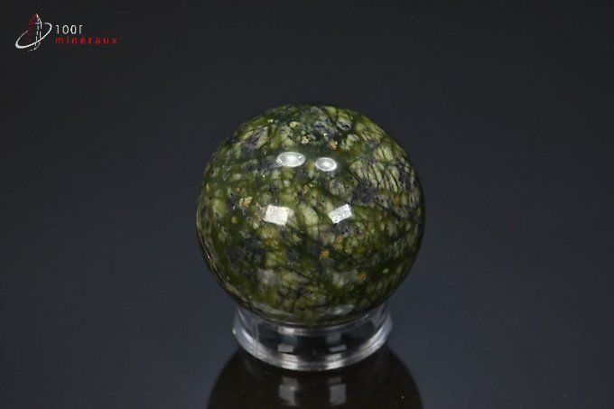 sphere polie jade nephrite mineraux