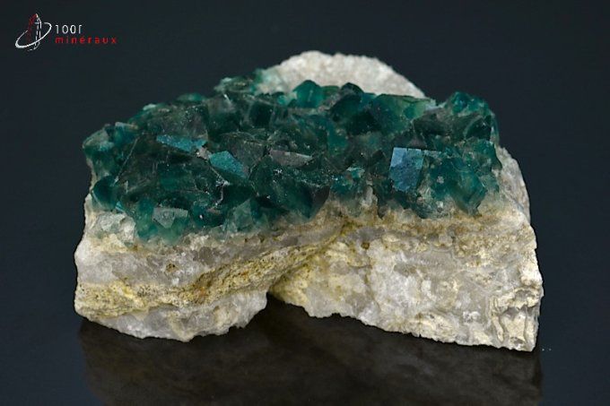 cristaux fluorine mineraux