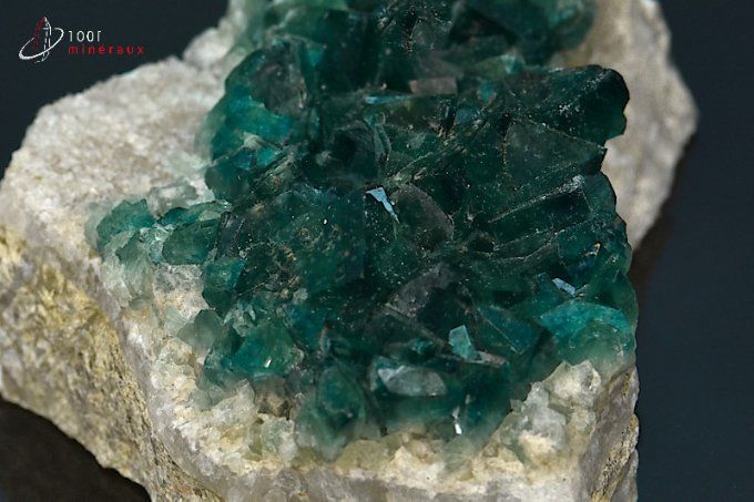 cristaux fluorine mineraux