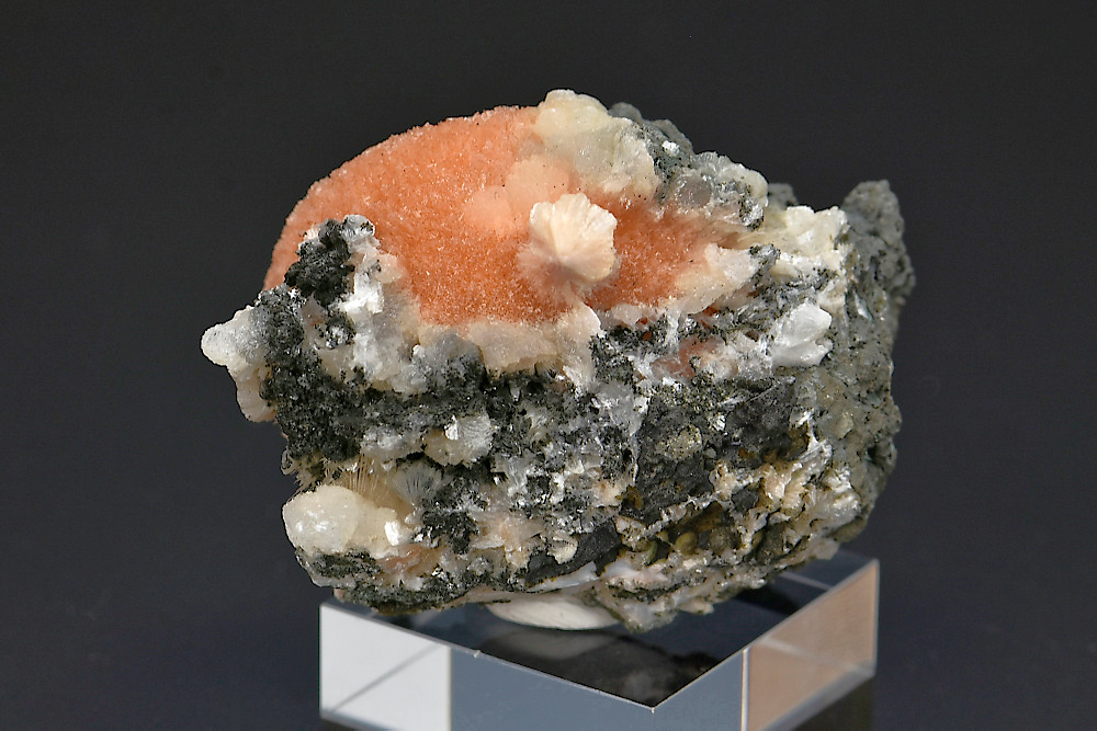 Thomsonite orange