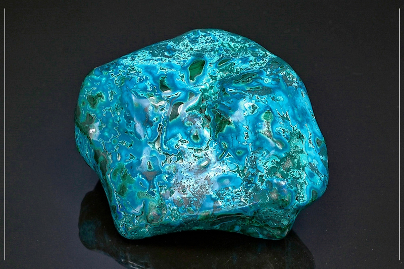 Chrysocolle sur Malachite forme libre